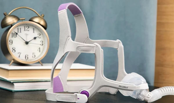 AirFit N20 For Her Small with Small Headgear - Image 6